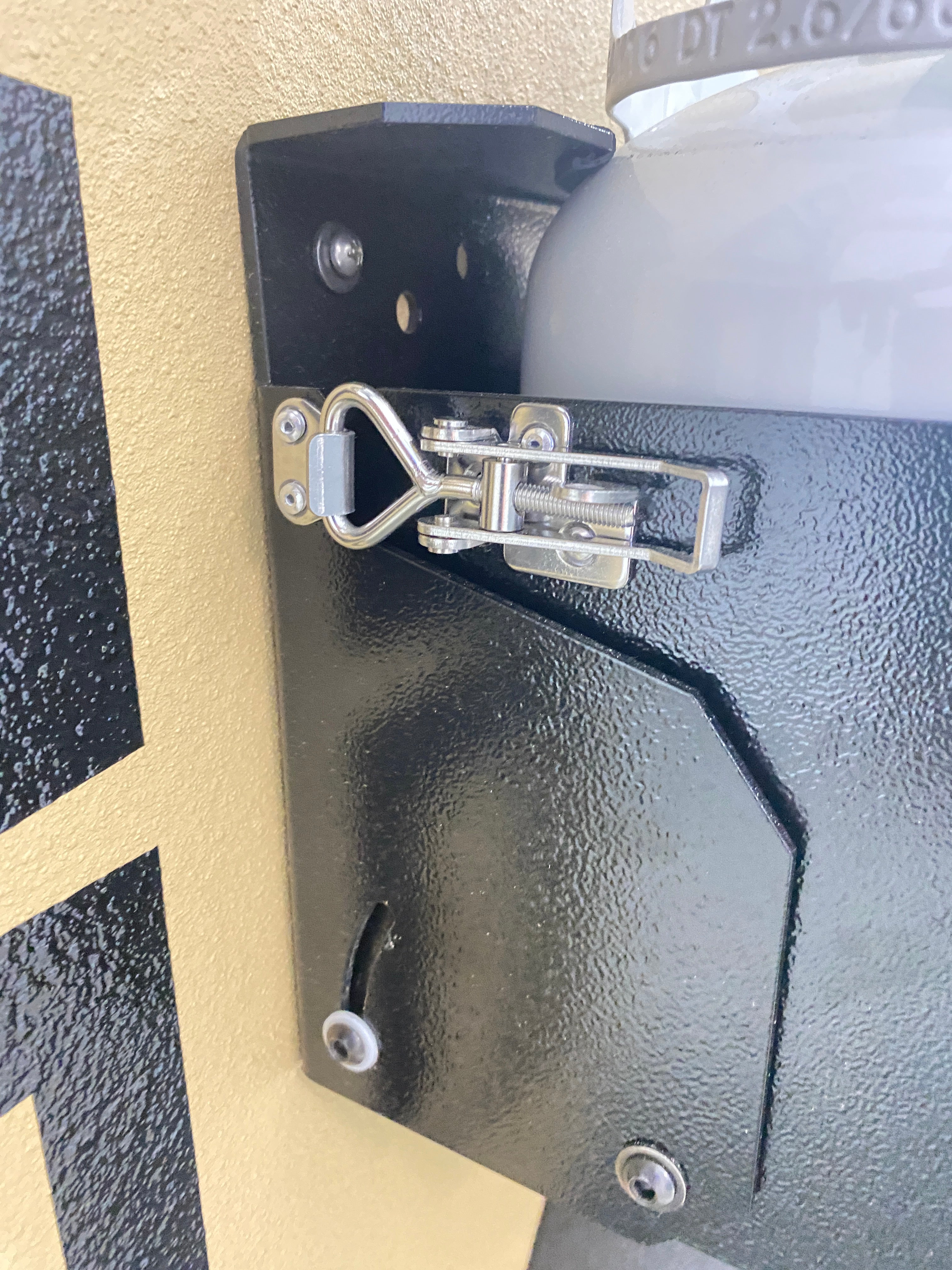 Pro Tank Bracket 5lb